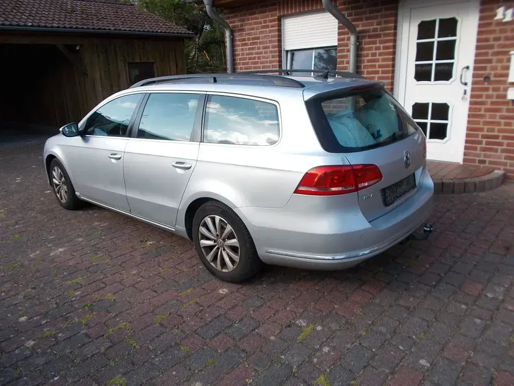 Gebraucht VW Passat Comfortline 140 PS (102 kW) 2014 Silber Kombi
