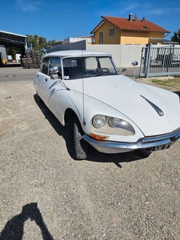 Weiß Gebraucht 1972 Citroën DS Limousine | 20.000 € - Bild 1/4