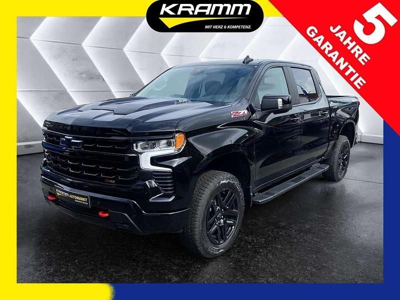 Schwarz Neu 2025 Chevrolet Silverado LT SUV | 69.998 € - Bild 1/4