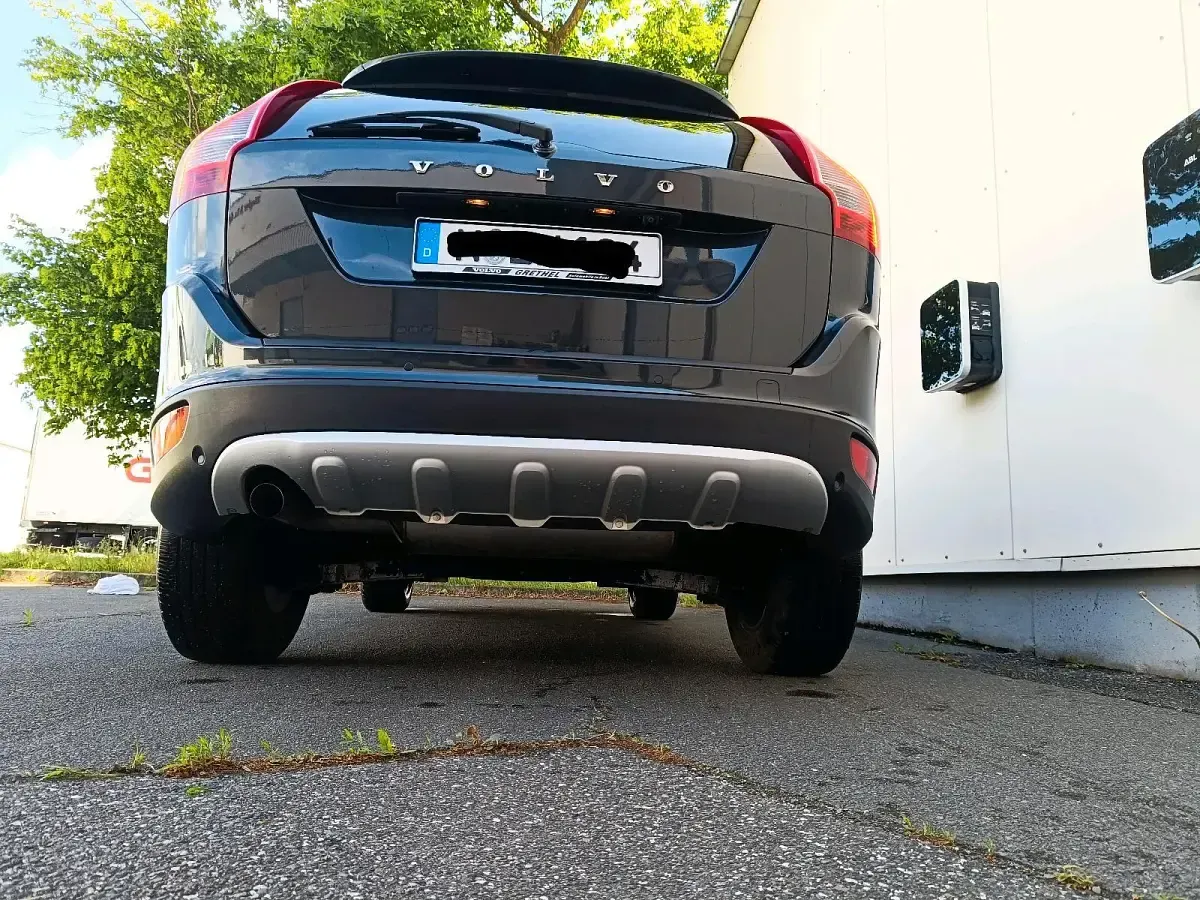 Second-hand Volvo XC60 163 CP (119 kW) 2012 Negru SUV