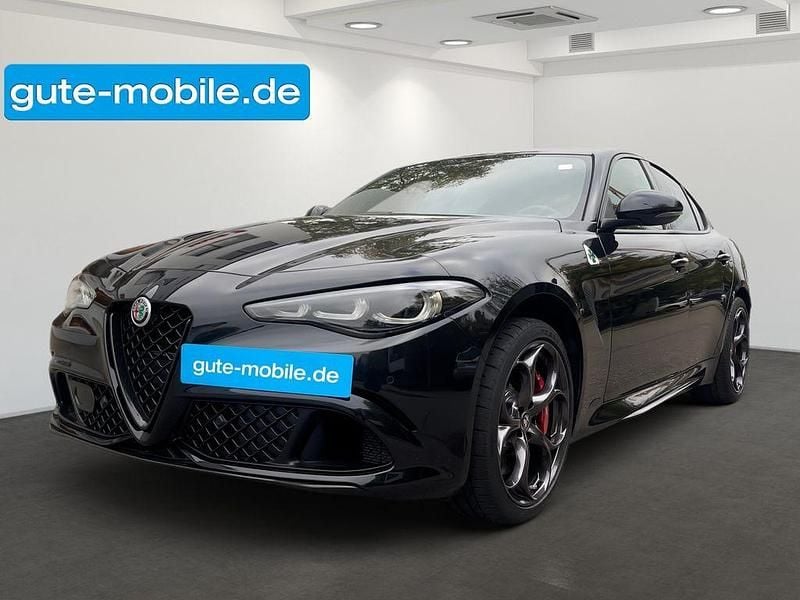 Schwarz Neu 2025 Alfa Romeo Giulia Quadrifoglio Limousine | 78.290 € - Bild 1/4