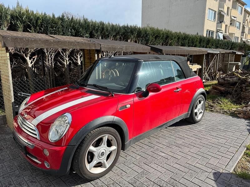 Gebraucht Mini Cooper Cabriolet 116 PS (85 kW) 2006 Rot Cabrio