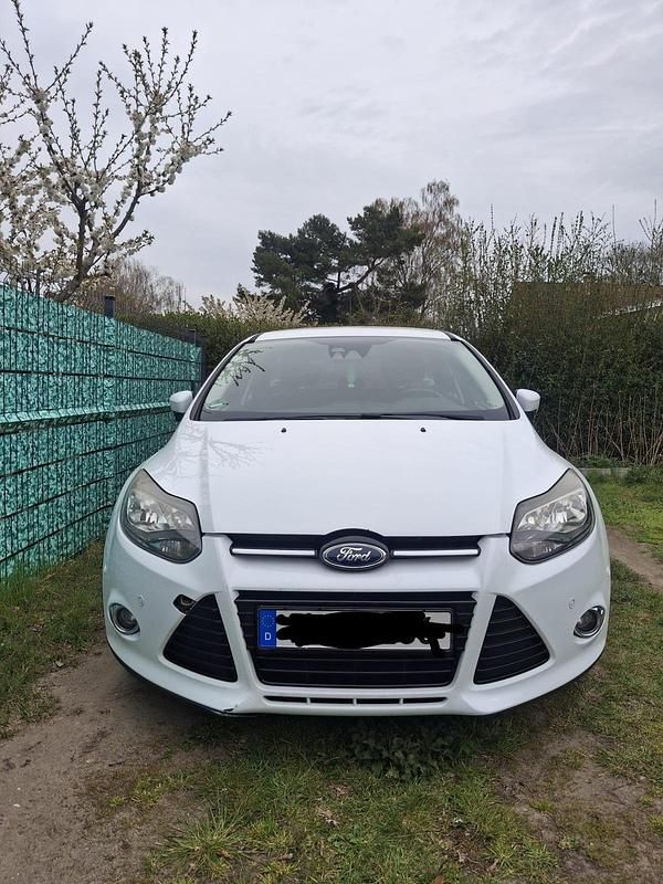 Second-hand Ford Focus 125 CP (91 kW) 2012 Alb Break