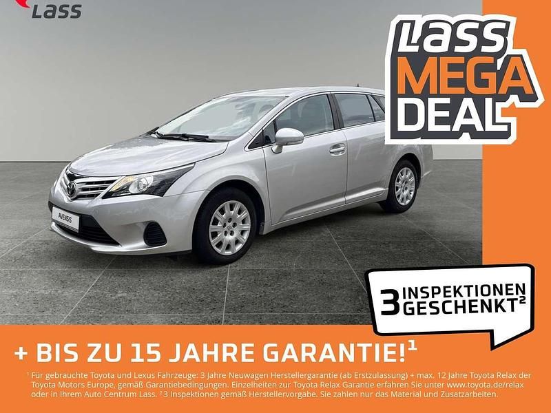 Silber Gebraucht 2014 Toyota Avensis Kombi | 9.980 € (Etwas zu teuer) - Bild 1/4