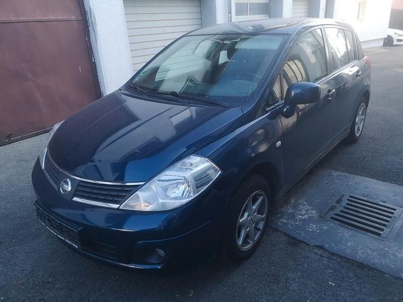 Gebraucht Nissan Tiida Acenta 110 PS (80 kW) 2008 Blau Limousine