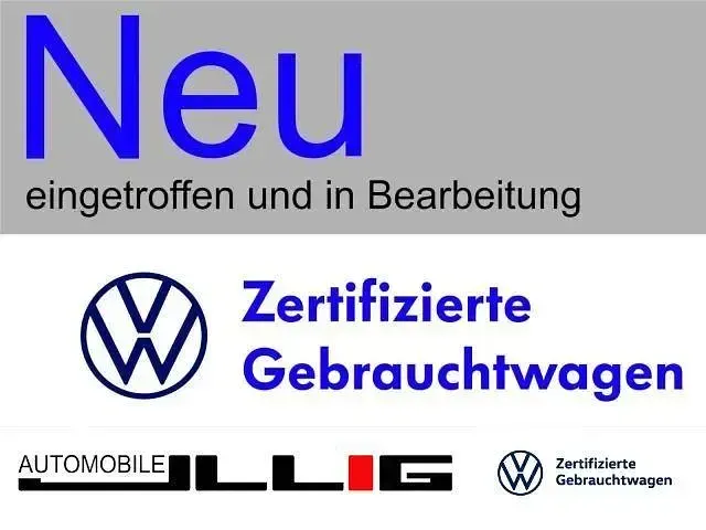Gebraucht VW Golf VIII Life 110 PS (80 kW) 2022 Limousine