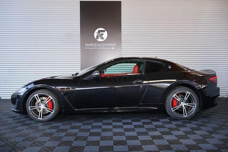 Gebraucht Maserati Granturismo 460 PS (338 kW) 2015 Schwarz Coupé