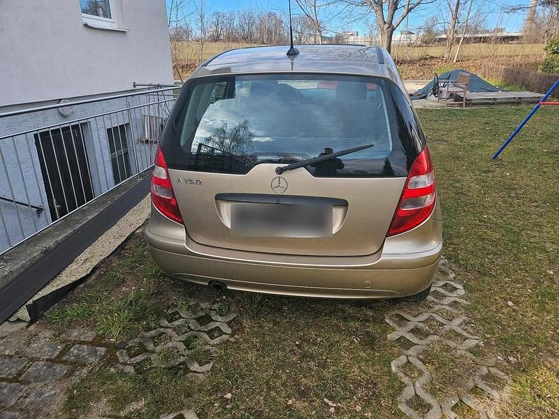 Gebraucht Mercedes A150 95 PS (69 kW) 2007 Gold Limousine