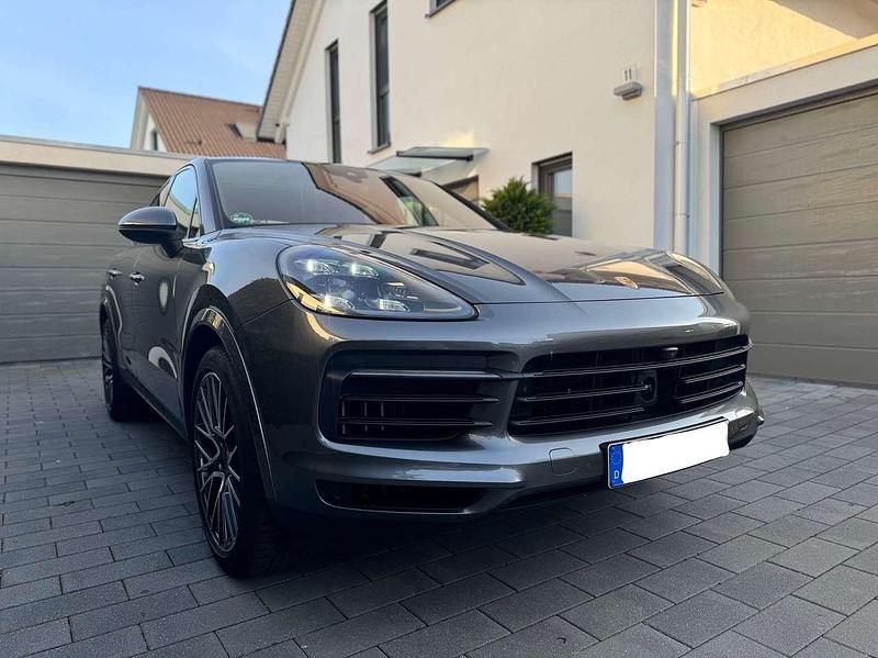 Gebraucht Porsche Cayenne S 441 PS (324 kW) 2020 Grau SUV