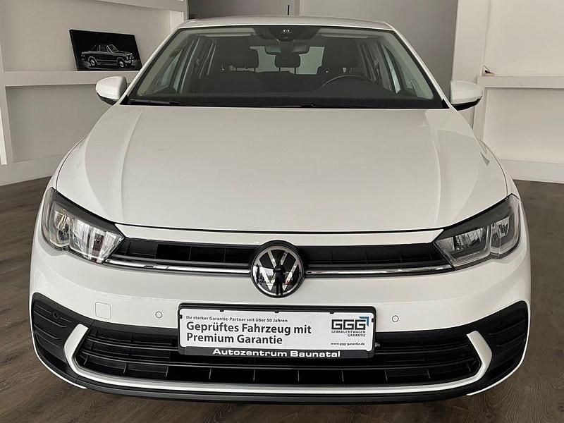 Gebraucht VW Polo Life 80 PS (58 kW) 2023 Weiß Kleinwagen