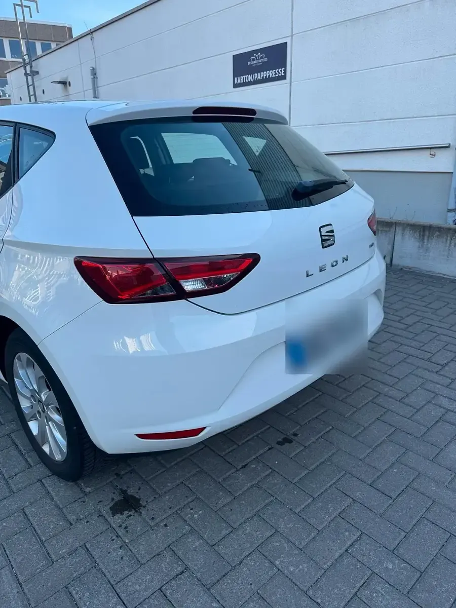 Usado Seat Leon 105 HP (77 kW) 2014 Branco Citadino
