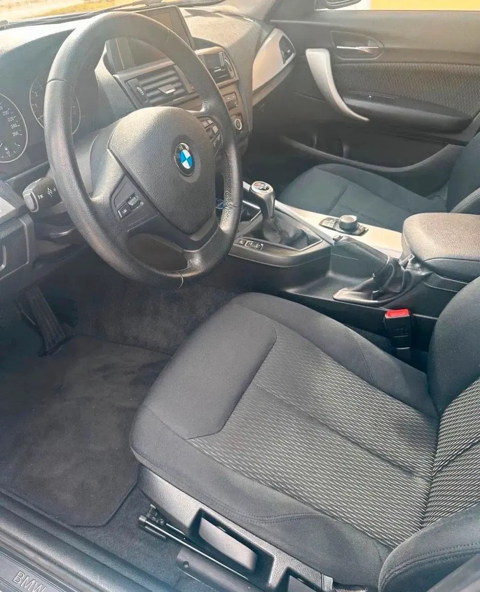 Gebraucht BMW 118 170 PS (125 kW) 2013 Blau Kleinwagen