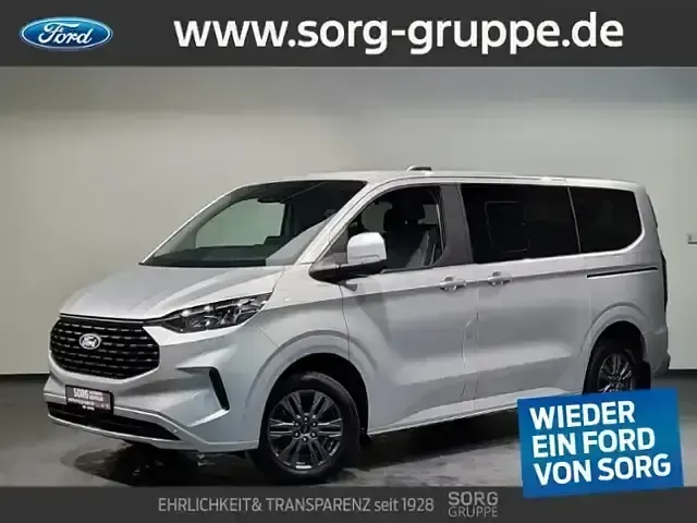 Gebraucht Ford Tourneo Custom Titanium 136 PS (100 kW) 2025 Van