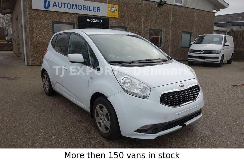 Gebraucht Kia Venga Attract 90 PS (66 kW) 2018 Weiß Kleinwagen