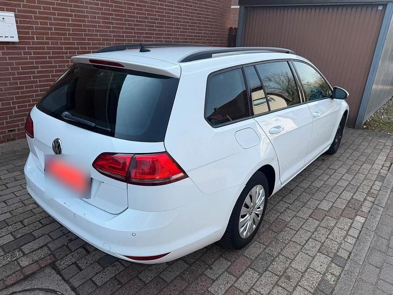 Second-hand VW Golf VII 110 CP (80 kW) 2015 Alb Break