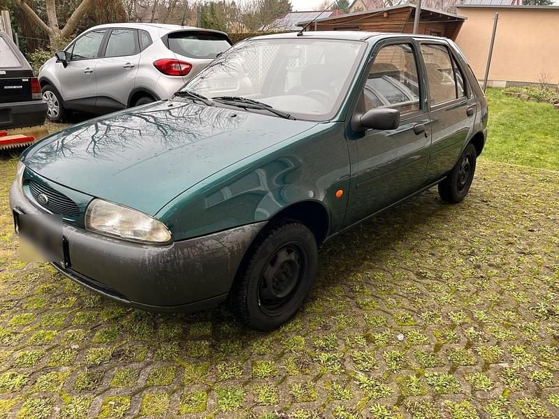 Gebraucht Ford Fiesta 50 PS (36 kW) 1998 Grün Kleinwagen