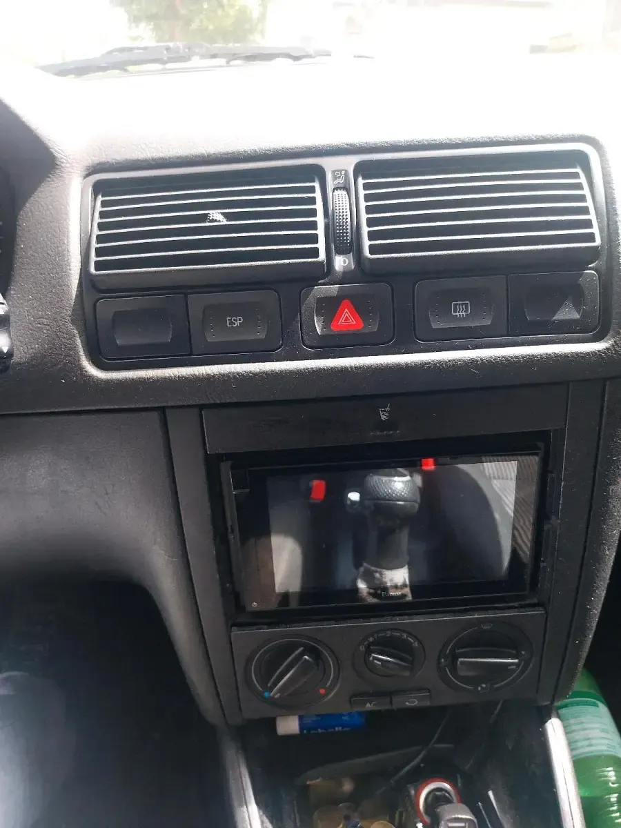 Gebraucht VW Golf IV 75 PS (55 kW) 2000 Silber Kleinwagen