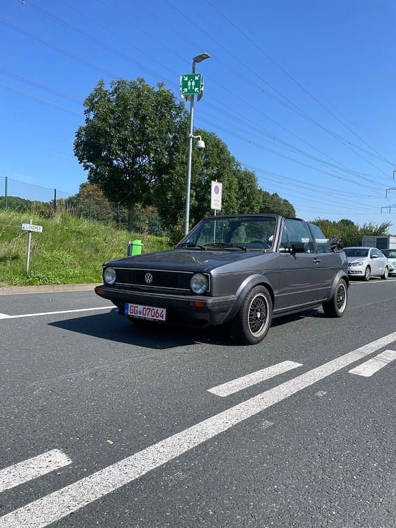 Grau Gebraucht 1986 VW Golf Cabriolet Karmann Cabrio | 5.000 € - Bild 1/4