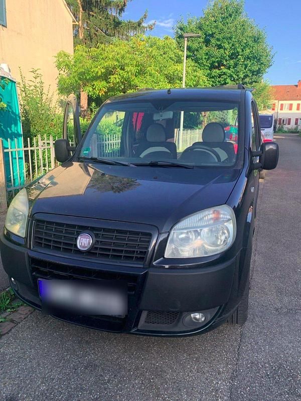 Schwarz Gebraucht 2009 Fiat Doblò Van / Kleinbus | 3.500 € (Fairer Preis) - Bild 1/4