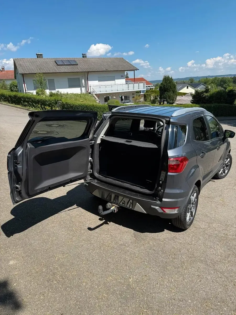 Gebraucht Ford Ecosport Titanium 125 PS (91 kW) 2015 Silber SUV