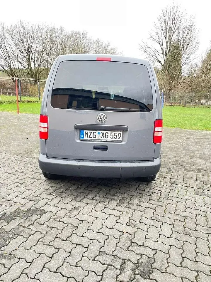 Gebraucht VW Caddy 105 PS (77 kW) 2014 Grau Van / Kleinbus