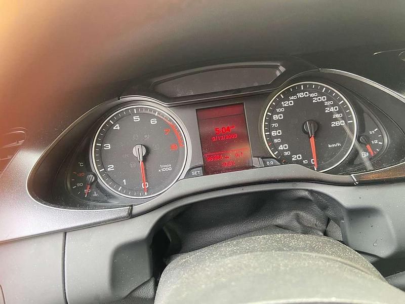 Gebraucht Audi A4 131 PS (96 kW) 2009 Limousine