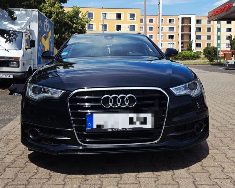Schwarz Gebraucht 2014 Audi A6 Allroad S-Line Kombi | 17.800 € - Bild 1/4