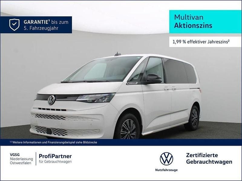 Gebraucht VW Multivan Basis 150 PS (110 kW) 2024 Weiß (candyweiß (weiß)) Van
