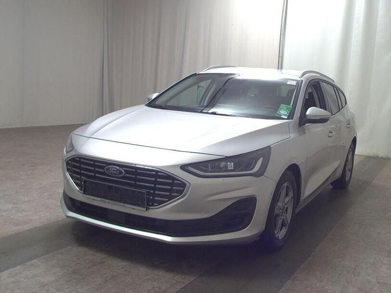 Gebraucht Ford Focus Titanium X 116 PS (85 kW) 2023 Polar silber metallic Kombi