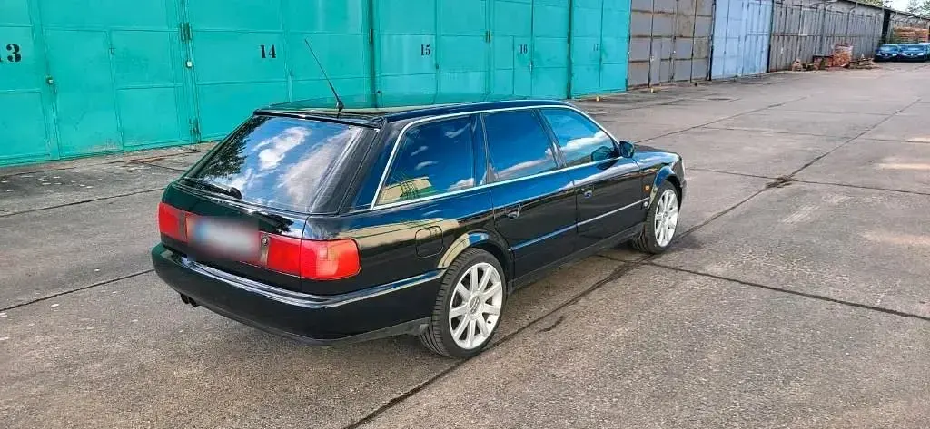 Occasion Audi S6 Basis 230 ch (169 kW) 1996 Noir Break