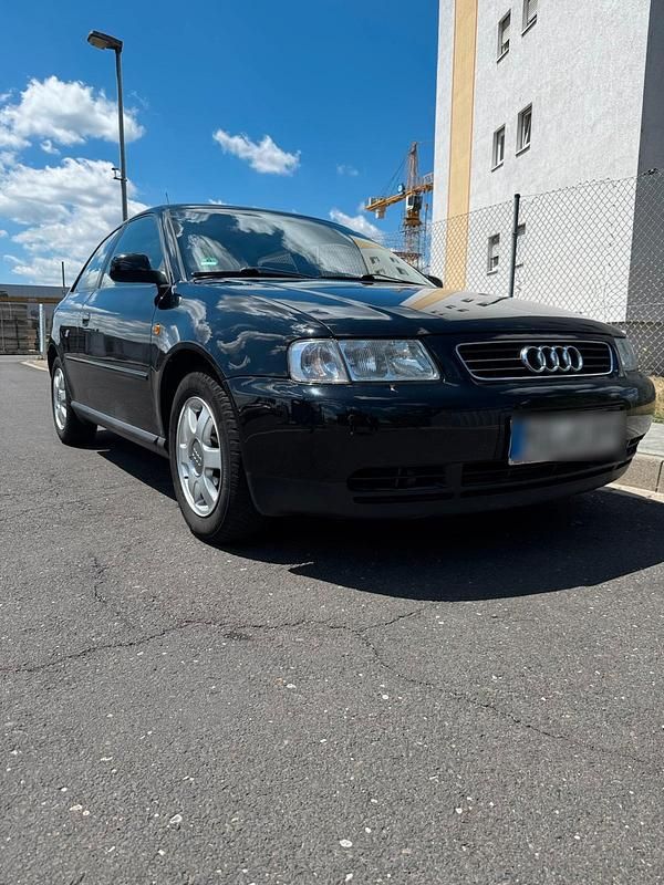 Schwarz Gebraucht 1999 Audi A3 Kleinwagen | 1.350 € (Fairer Preis) - Bild 1/4
