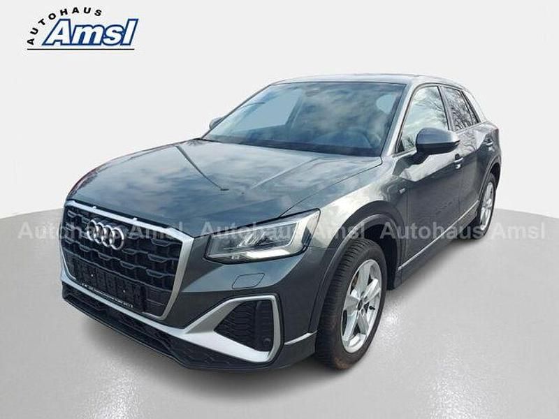 Gebraucht Audi Q2 S-Line 150 PS (110 kW) 2024 Grau SUV