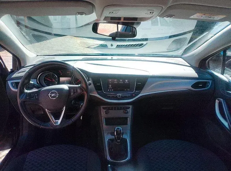 Gebraucht Opel Astra 122 PS (89 kW) 2021 Schwarz Kombi