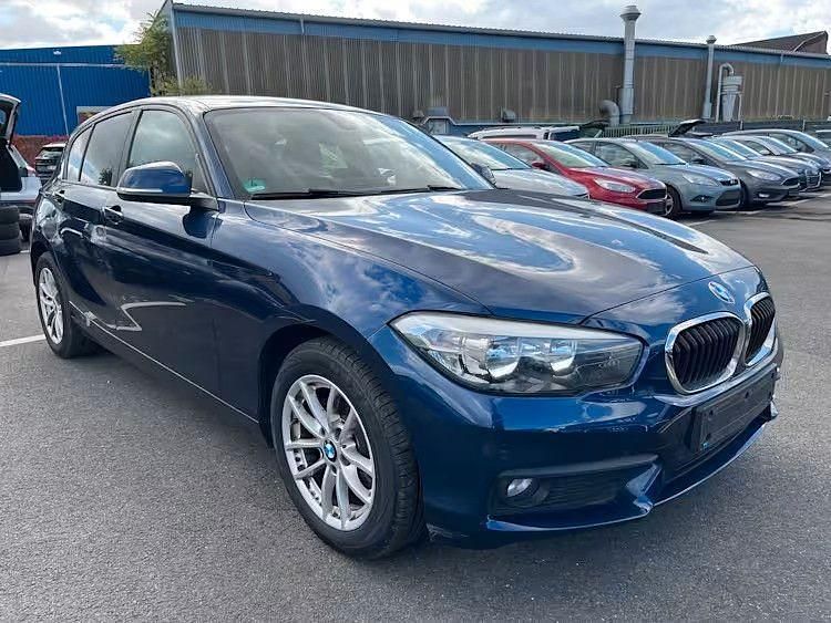 Blau Gebraucht 2017 BMW 116 Advantage Kleinwagen | 13.390 € (Fairer Preis) - Bild 1/4
