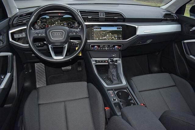 Gebraucht Audi Q3 Sportback S-Line 150 PS (110 kW) 2024 Schwarz SUV