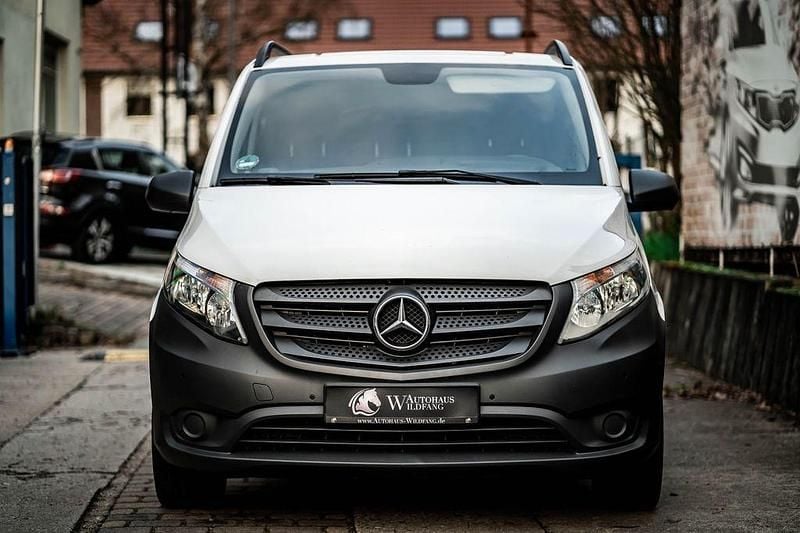 Gebraucht Mercedes Vito 190 PS (139 kW) 2021 Weiß Van