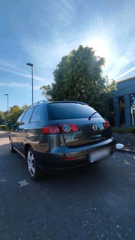 Braun Gebraucht 2006 Fiat Croma Kombi | 900 € (Guter Preis) - Bild 1/4