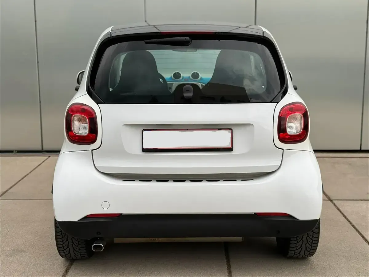 Gebraucht Smart ForTwo Coupé 71 PS (52 kW) 2016 Weiß Coupé