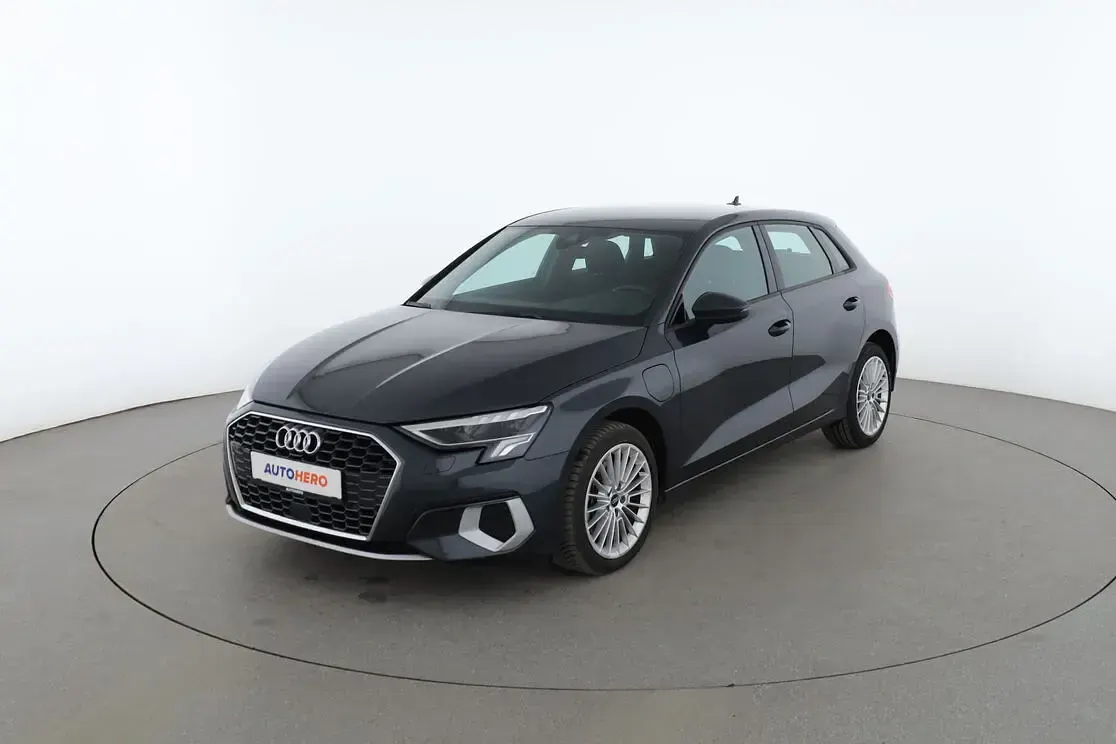 Gebraucht Audi A3 Advanced 204 PS (150 kW) 2022 Limousine