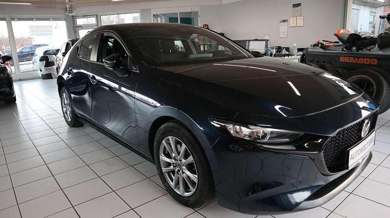 Gebraucht Mazda 3 122 PS (89 kW) 2019 Deep crystal blue Limousine