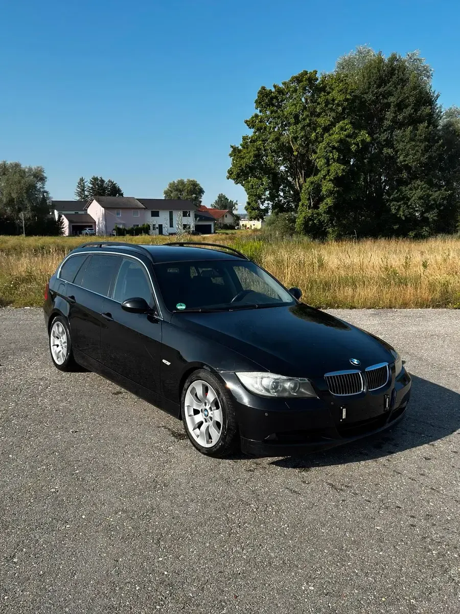 Gebraucht BMW 325 M Sport 218 PS (160 kW) 2005 Schwarz Kombi