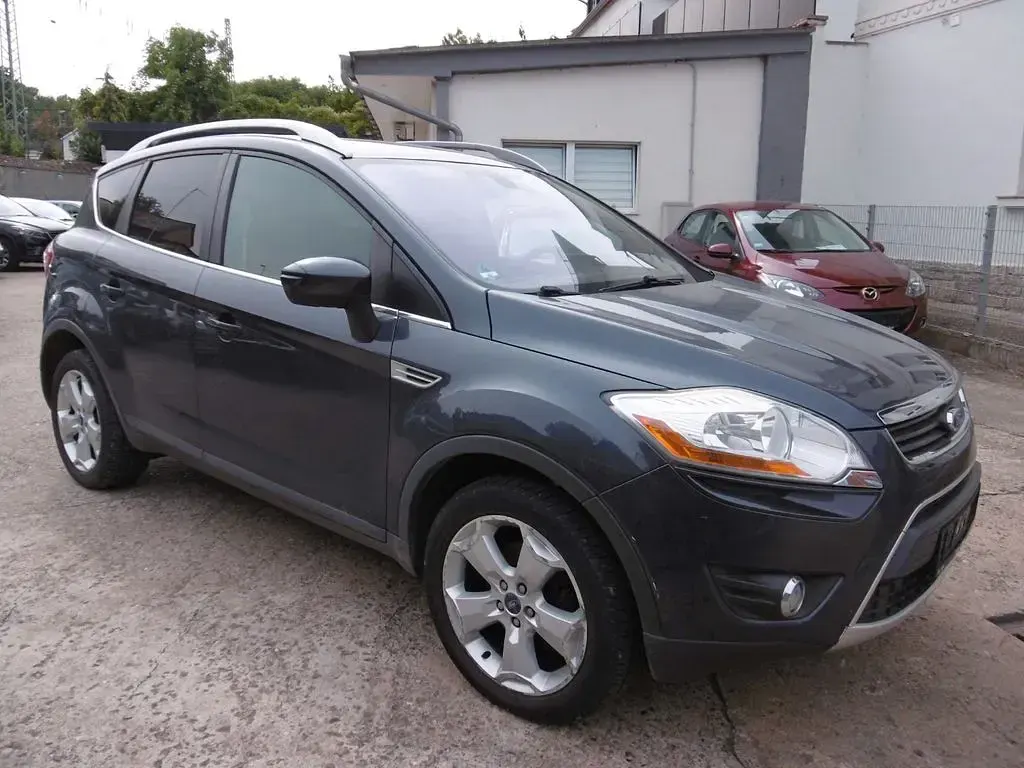 Gebraucht Ford Kuga 136 PS (100 kW) 2009 Grau SUV