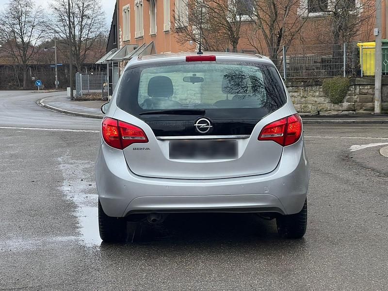 Gebraucht Opel Meriva 105 PS (77 kW) 2010 Silber Van / Kleinbus