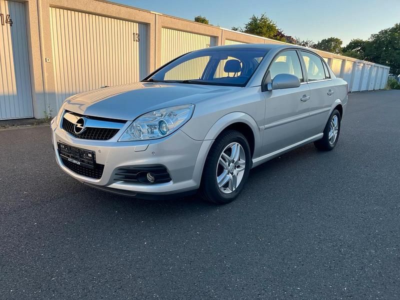 Silber Gebraucht 2007 Opel Vectra Limousine | 3.500 € (Teuer) - Bild 1/4