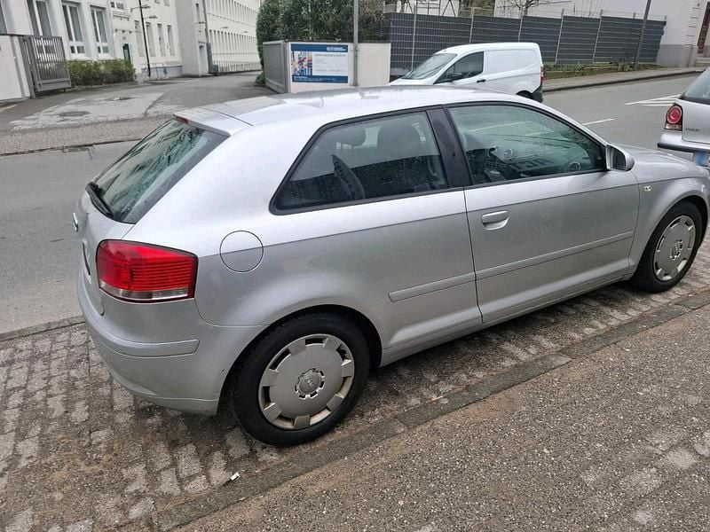 Gebraucht Audi A3 102 PS (75 kW) 2006 Silber Kleinwagen