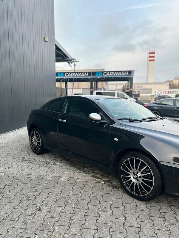 Gebraucht Alfa Romeo GT 165 PS (121 kW) 2007 Schwarz Coupé