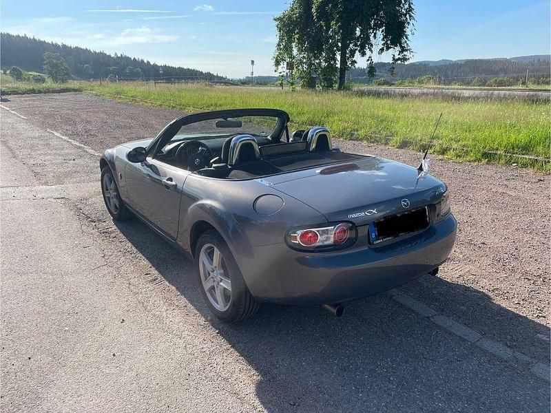 Grau Gebraucht 2007 Mazda MX5 Energy Cabrio | 8.499 € (Fairer Preis) - Bild 1/4