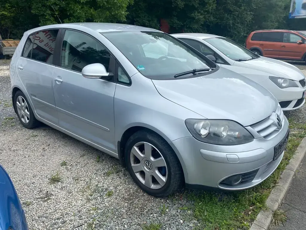 Gebraucht VW Golf Plus Cross 122 PS (89 kW) 2008 Silber Van / Kleinbus