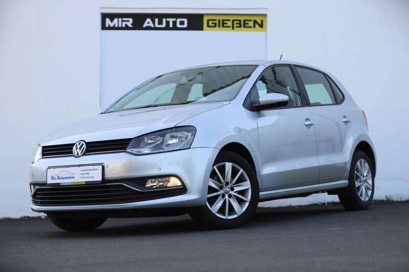 Silber Gebraucht 2017 VW Polo Comfortline Kleinwagen | 9.980 € (Guter Preis) - Bild 1/4