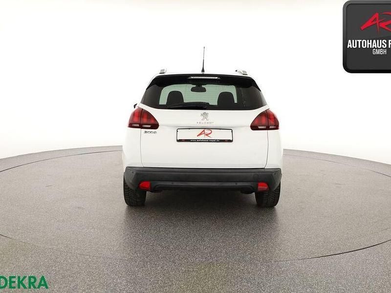 Gebraucht Peugeot 2008 110 PS (80 kW) 2018 Weiß SUV